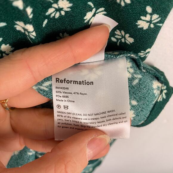 Reformation Sarah Mini Dress in Chive Green Floral Print 0 - Picture 7 of 8